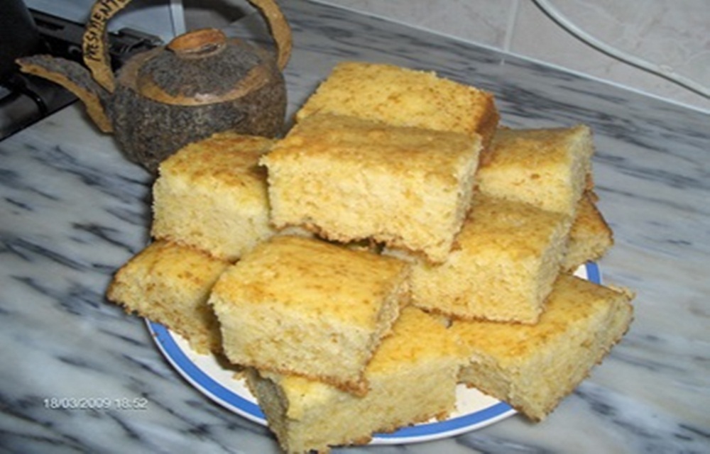 Ir para  <ul>
	<li>1 vidro de 200 Ml de leite de coco ( sendo metade para a massa, metade para cobertura);</li>
	<li>200 g de margarina;</li>
	<li>4 ovos;</li>
	<li>2 x&iacute;caras de...
